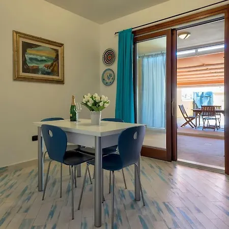 Apartmán Magnolia - Sea Loft 4 *